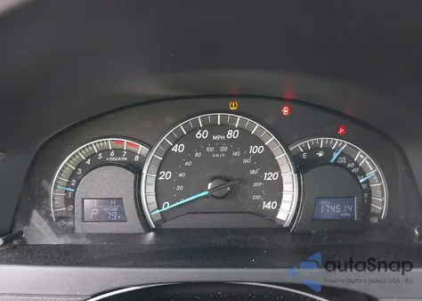 2014 Toyota Camry Se z USA, uszkodzony, nr VIN 4T1BF1FK9EU789539